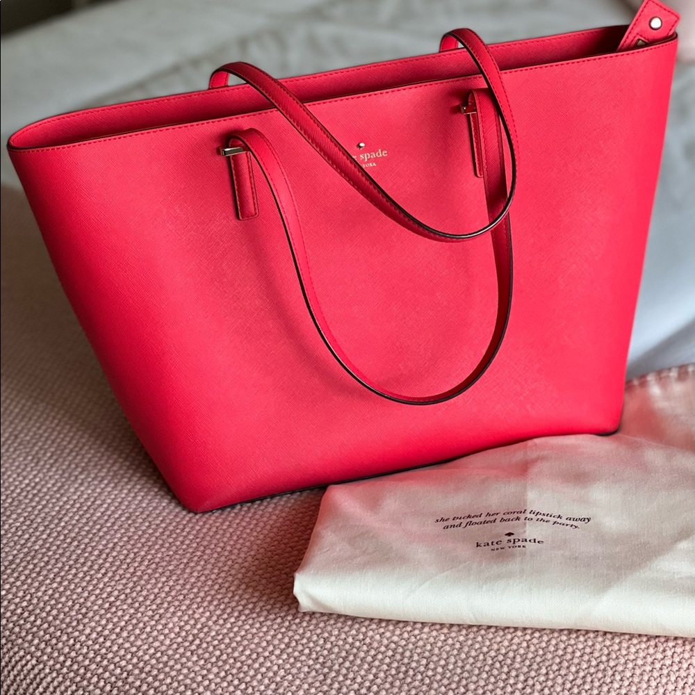 Kate Spade - Cedar Street Medium Harmony | Watermelon